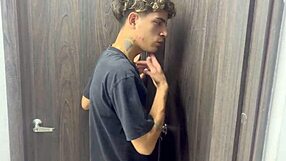 surprise! i catch my tiny colombian hermanastra masturbating to my photos real sex.