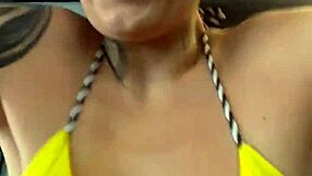 Blonde gym sweat leads to wet pussy gaping public