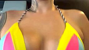 Blonde gym sweat leads to wet pussy gaping public