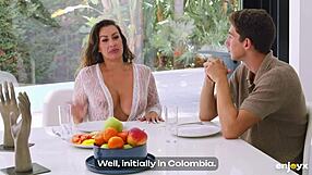 Why does this Colombian stepmom bounce her juicy cunt so nasty on young cock?