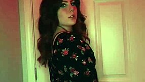 Check out this big booty shaking wild for the webcam show?