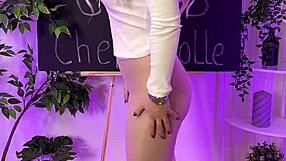 Minimi Diamante Teases Big Tits in Pantyhose at Nylon Club