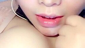 Chinese webcam girl, wanna see her squirt for you?!