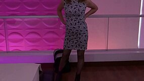 i lift my dress for stepson so he jerks off and cums hard on me
