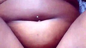 preta gorda leva rola grossa no cuzinho manhoso fundo