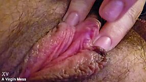 rough clit rub has me dripping wet already 💦😈