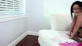 Curvy nola gives footjob to hunk