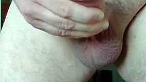 watch her close-up german homemade orgasm build to explosive solo peak