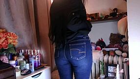 Brunette Teases Huge Ass Worship In Tight Jeans Closeup