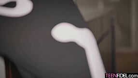 mistress in latex fucks slave kloe love hard