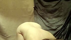 esclave f does self bondage and magicwand orgasm today
