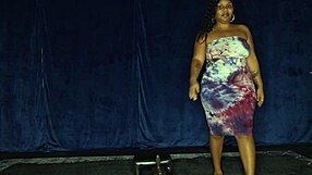 thick ebony rides sybian for the first time