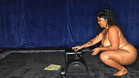thick ebony rides sybian for the first time