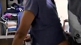 CHICA MEXICANA AMATEUR COGIDA LAVANDO VAJILLA