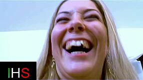 Beautiful curvy girl fuck anal