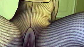 Asian cumslut rides it from the front and back huge creampie