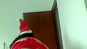 mamae noel safada exibindo bucetinha pra ganhar peru