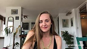 Sweet sexy sarah enjoys playing piano nude
