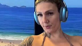 training at gym before ipanema beach in bikini