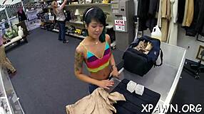Amateurs Perform Rough Blowjob And Fucking In Ghetto Reality