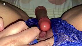 frotando mi big pussy con mi consolador favorito - cono gordo