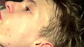 watch these twinks take cum and anal