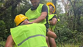 obra parada cu arrombado operarios meteram pesado em pleno dia