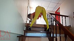 velma looking for traces of a crime scooby doo scooby doo where are you