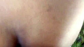 Una Pyaari Sauteli Maa Aur Sautle Bete Ne Jungle Mein Khule Mein Sex Karte Hue Khud Par Kabu Nahin Rakha