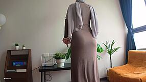 step mom with big round ass accidentally caught my morning boner