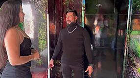 Me acoste con mi hijastro pensando que era mi marido video prohibido de kitty dj en un hotel de cabecera que no querian que vieras
