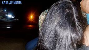 S�rio eu corro o risco de colocar meu pau na frente dessa mulher esperando o �nibus como ela vai reagir