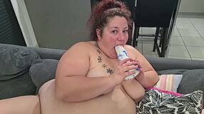 je me masturbe avec mon plus gros dildo xxxl