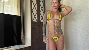 BAD BIG ASS GIRL PLAYS WITH ANAL CREAMPIE