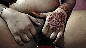 saalis feels pleasure as her pussy and ass get fucked