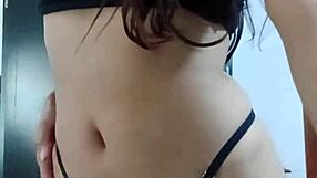Secretaria seduce a su jefe en reuni�n por llamada mira lo que pasa