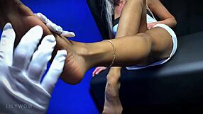 Pantyhose feet lilywow after a hard run do those tights smell tired