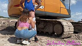Big Ass Hottie Finds Stranger And Sucks His Cock