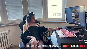 lucky boyfriend gets seduced by ria sunn