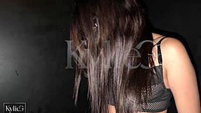 Swinger club esposa puta gave herself to strangers. She did it in front of her husband