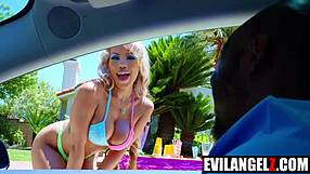 Does double vaginal feel good vince karter