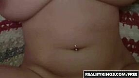 Curvy babe shione cooper makes a sextape reality kings